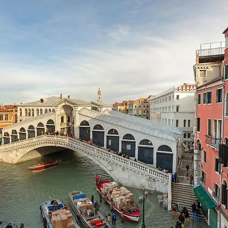 Rialto Canal View