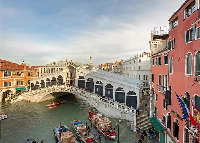 Rialto Canal View